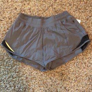 NWT Lululemon Hotty Hot Short II Shorts